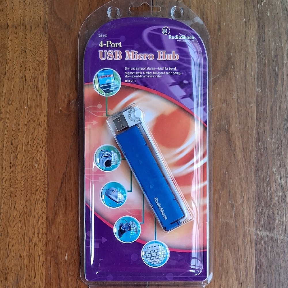 RadioShack Blue 4-Port USB Micro Hub
